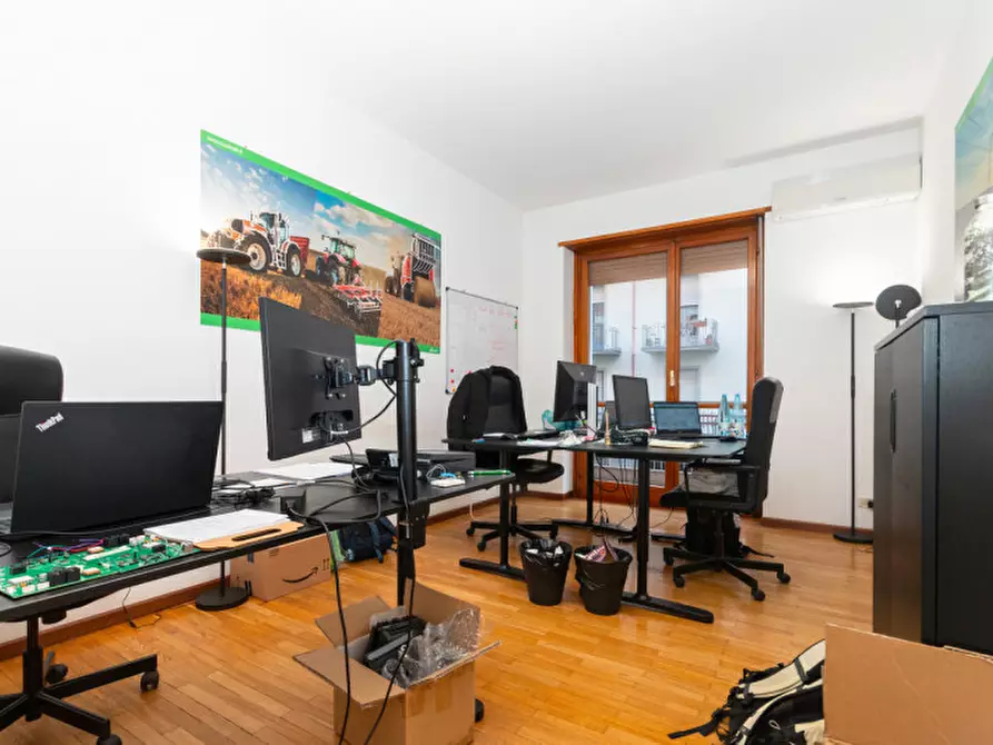 Immagine 35 di Ufficio in affitto  in Via Marco Polo 24 a Torino