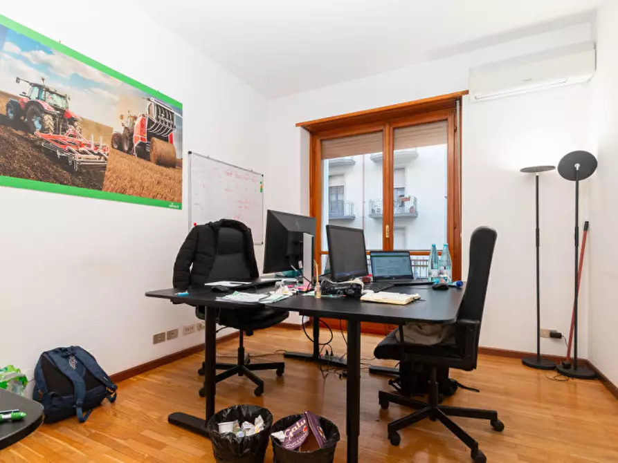 Immagine 36 di Ufficio in affitto  in Via Marco Polo 24 a Torino