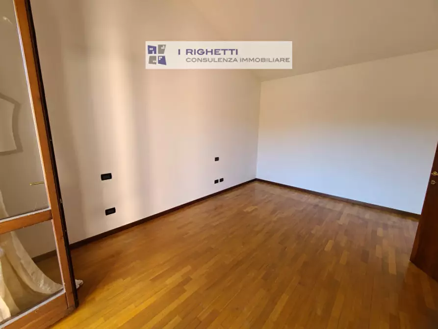 Immagine 7 di Villa in vendita  in Via Giuseppe Verdi a Negrar di Valpolicella