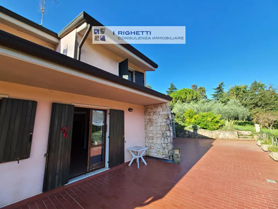 Immagine 24 di Villa in vendita  in Via Giuseppe Verdi a Negrar di Valpolicella