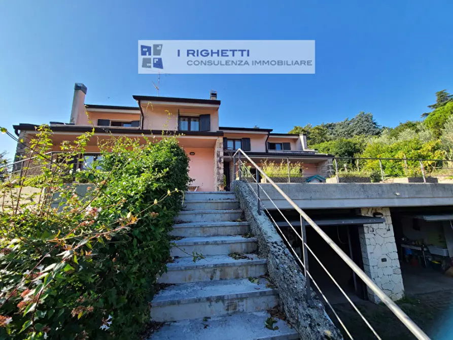 Immagine 50 di Villa in vendita  in Via Giuseppe Verdi a Negrar di Valpolicella