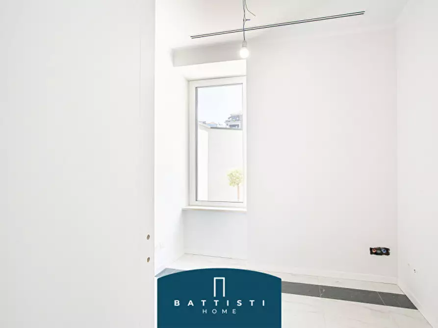 Immagine 9 di Ufficio in affitto  in Via Aniene a Roma