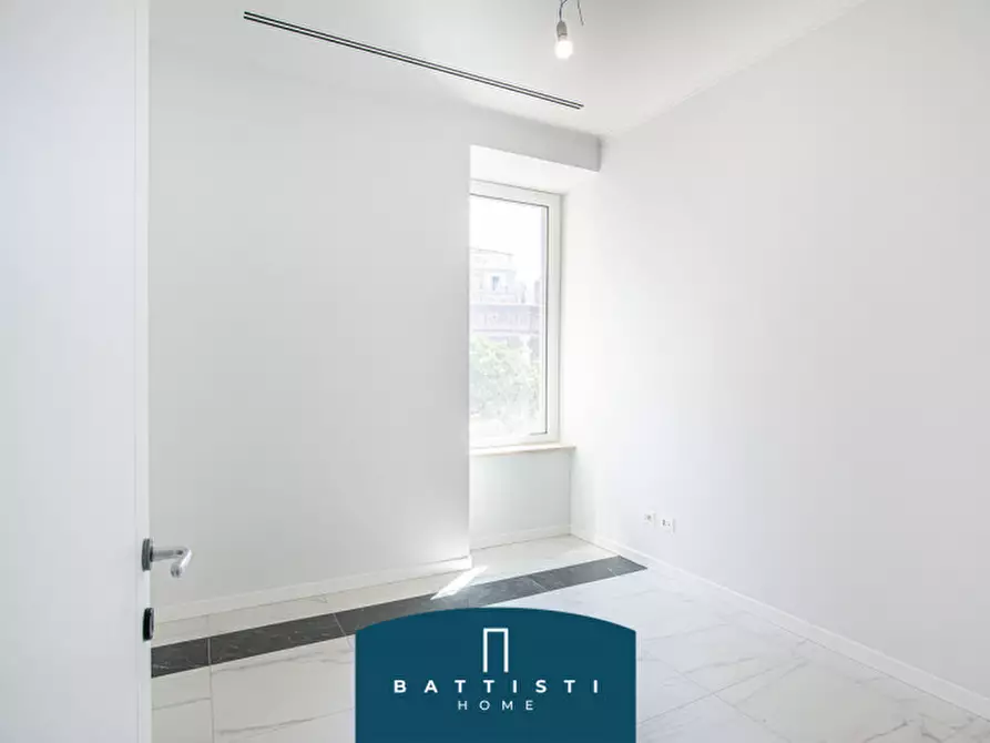 Immagine 10 di Ufficio in affitto  in Via Aniene a Roma