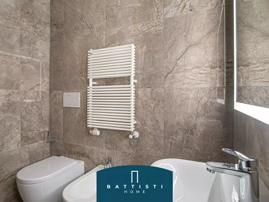 Immagine 17 di Ufficio in affitto  in Via Aniene a Roma