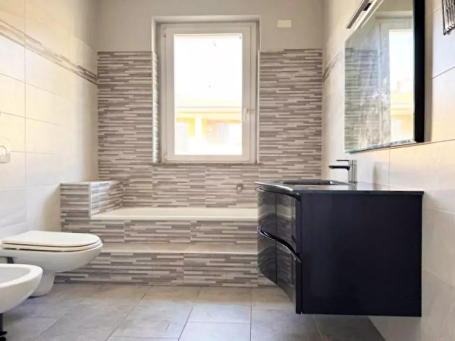 Immagine 7 di Villetta a schiera in vendita  in Lusurasco a Alseno