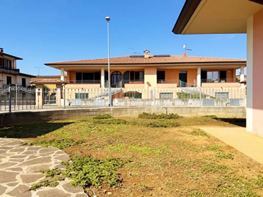 Immagine 12 di Villetta a schiera in vendita  in Lusurasco a Alseno