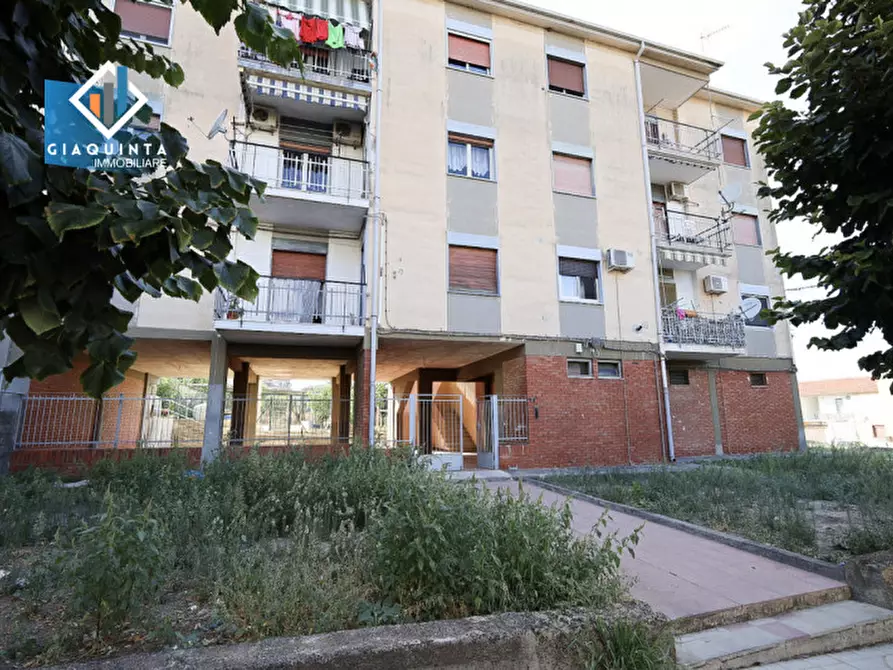 Immagine 2 di Appartamento in vendita  in Viale della Libertà n. 20 a Ramacca