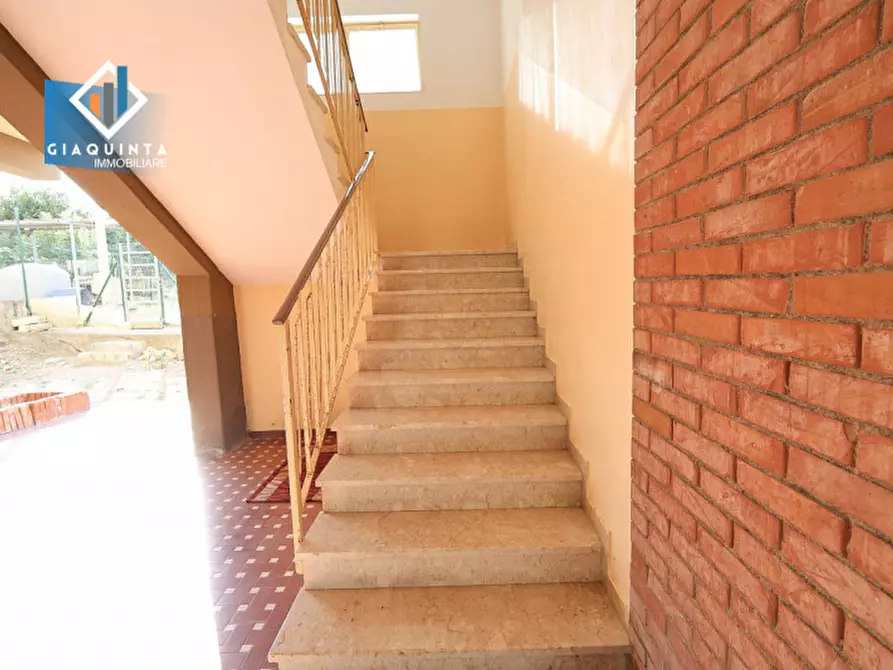 Immagine 11 di Appartamento in vendita  in Viale della Libertà n. 20 a Ramacca