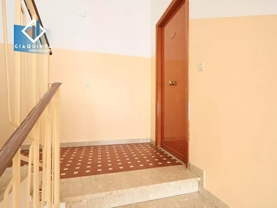 Immagine 12 di Appartamento in vendita  in Viale della Libertà n. 20 a Ramacca