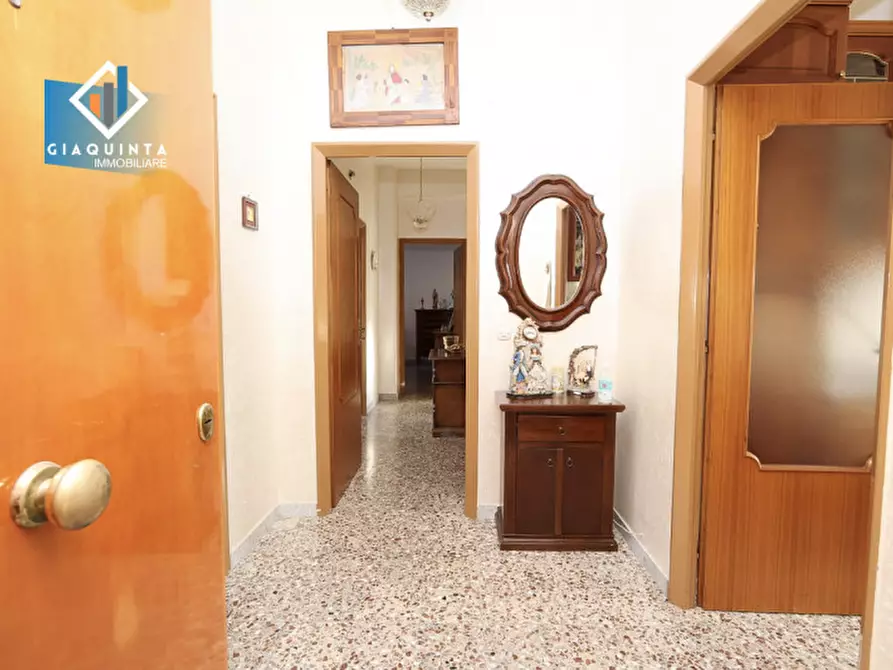 Immagine 13 di Appartamento in vendita  in Viale della Libertà n. 20 a Ramacca