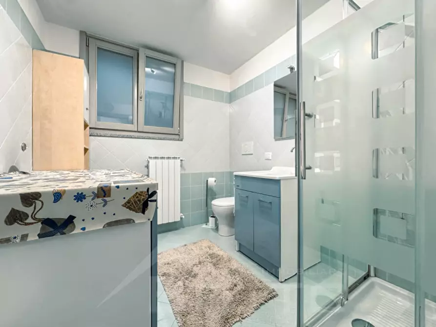 Immagine 33 di Villa in vendita  in Via Dante Alighieri 81 a Leggiuno