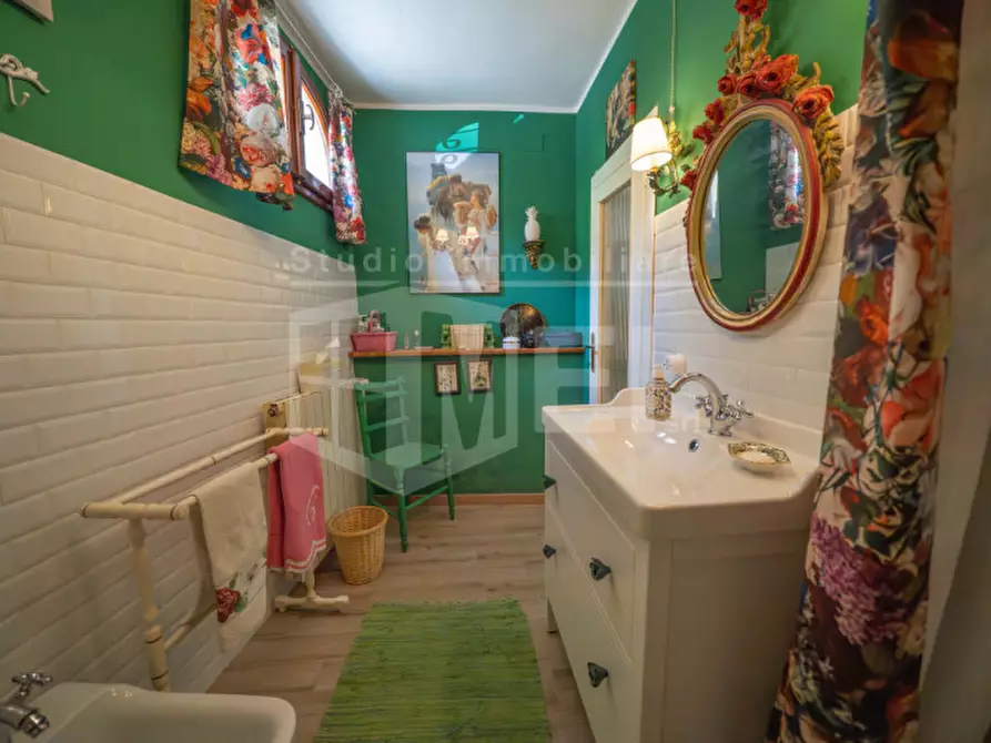 Immagine 35 di Villa in vendita  in PIAZZA DELLA REPUBBLICA a Vicopisano