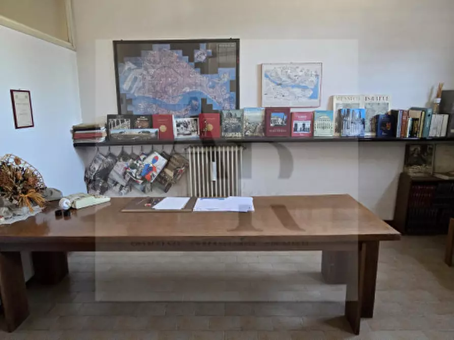 Immagine 5 di Ufficio in vendita  in Via Chiesa a Stra