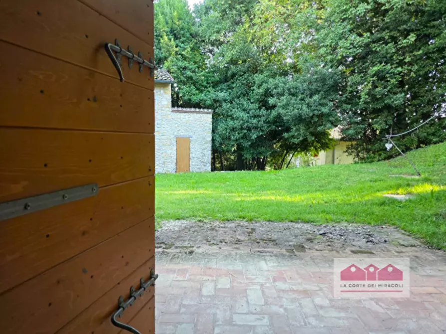 Immagine 5 di Rustico / casale in vendita  in Via Rivella a Creazzo