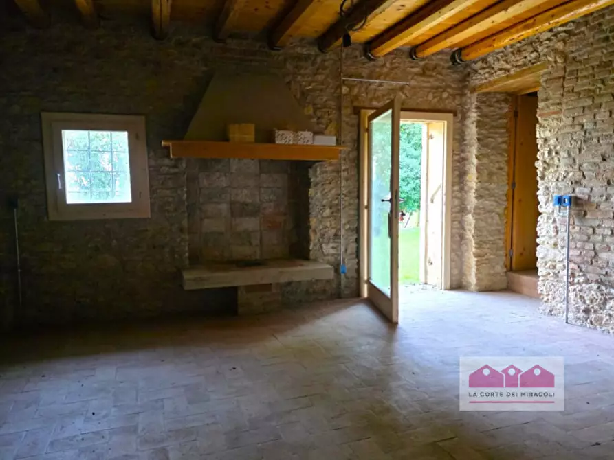 Immagine 7 di Rustico / casale in vendita  in Via Rivella a Creazzo