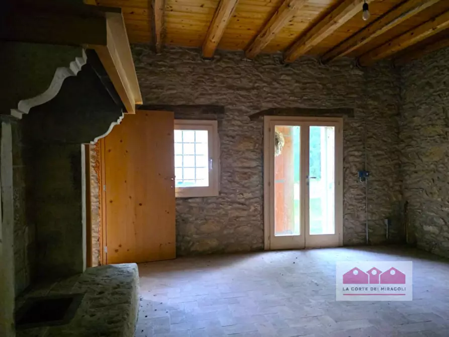 Immagine 8 di Rustico / casale in vendita  in Via Rivella a Creazzo