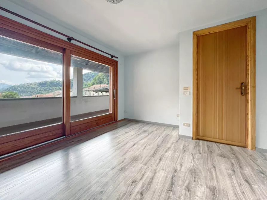 Immagine 33 di Villa in vendita  in via b. buozzi 12 a Coggiola