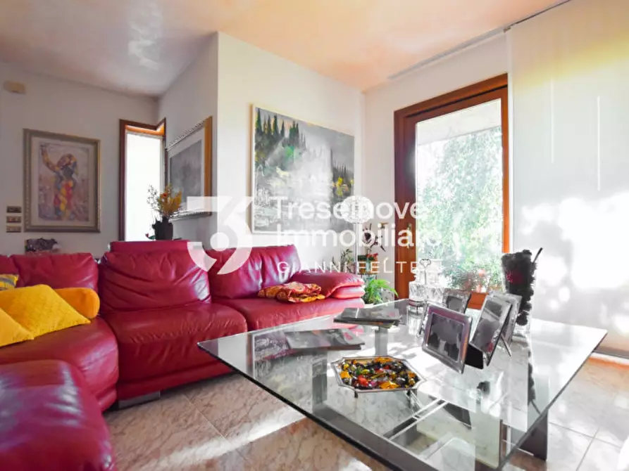 Immagine 7 di Casa indipendente in vendita  in Via Amendola a Paese