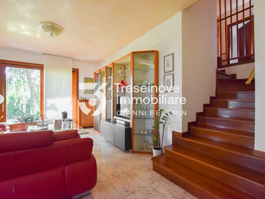 Immagine 8 di Casa indipendente in vendita  in Via Amendola a Paese