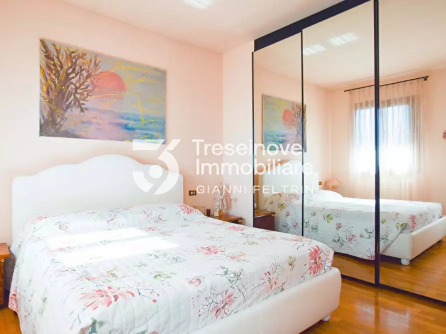 Immagine 17 di Casa indipendente in vendita  in Via Amendola a Paese