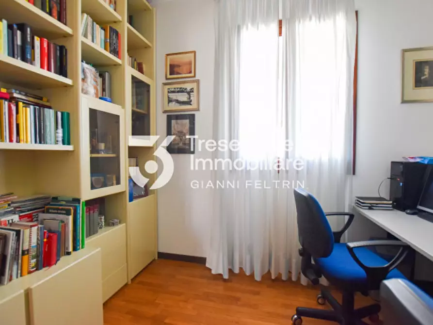 Immagine 25 di Casa indipendente in vendita  in Via Amendola a Paese