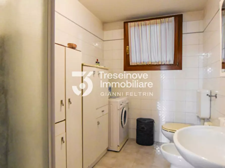 Immagine 43 di Casa indipendente in vendita  in Via Amendola a Paese