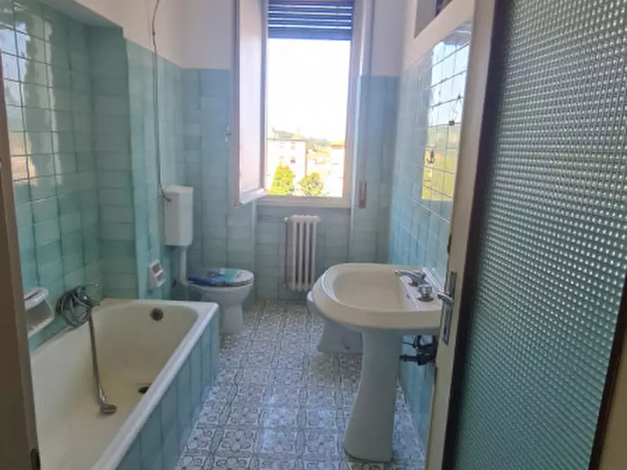 Immagine 14 di Appartamento in vendita  in Via Giacomo Puccini a Montevarchi