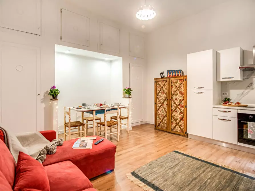 Immagine 4 di Appartamento in vendita  in Via Goffredo Mameli a Roma