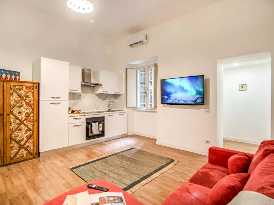 Immagine 8 di Appartamento in vendita  in Via Goffredo Mameli a Roma