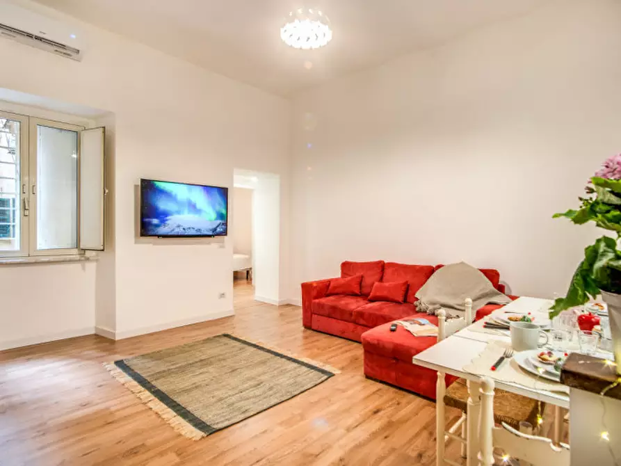 Immagine 10 di Appartamento in vendita  in Via Goffredo Mameli a Roma