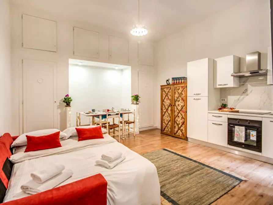 Immagine 12 di Appartamento in vendita  in Via Goffredo Mameli a Roma