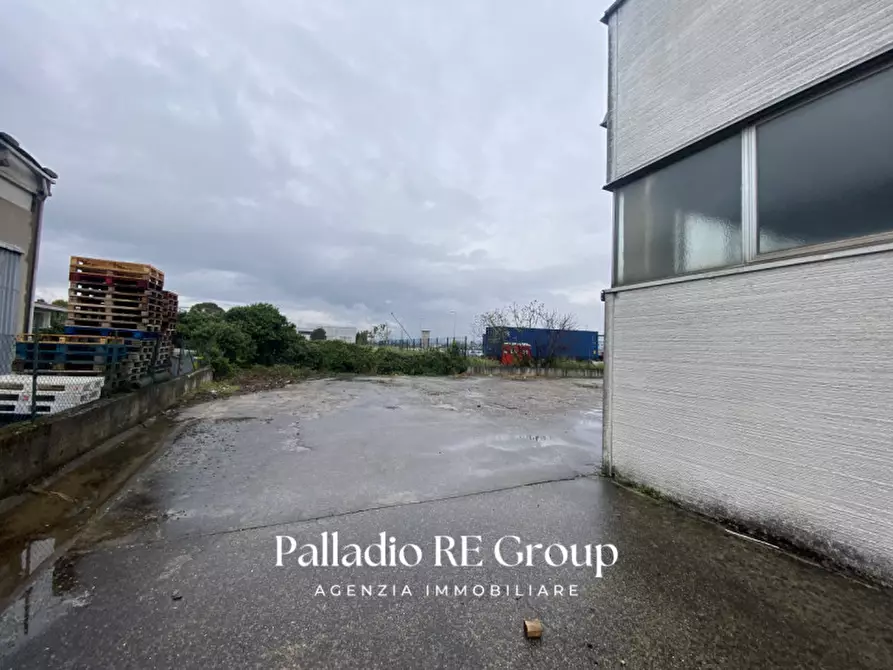 Immagine 3 di Capannone industriale in vendita  in Via Marona a Lonigo