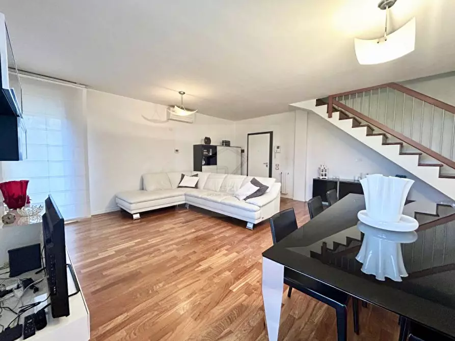 Immagine 2 di Appartamento in vendita  in Via Fondà a Padova