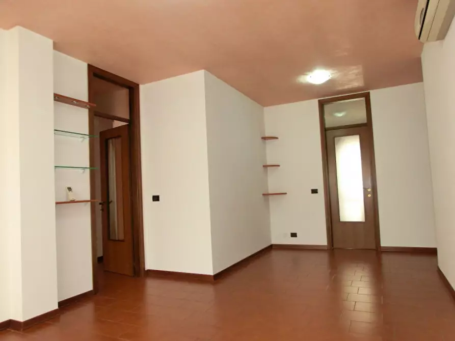 Immagine 2 di Appartamento in vendita  in Via Roma Salzano a Salzano