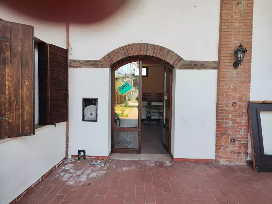 Immagine 3 di Attività commerciale in affitto  in Via per Montemerlo a Teolo