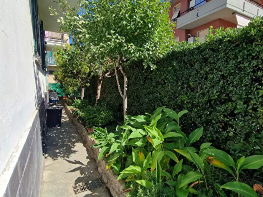 Immagine 5 di Appartamento in vendita  in Via Bosena a Rapallo