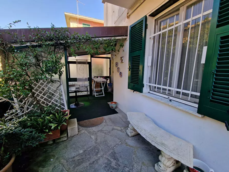 Immagine 8 di Appartamento in vendita  in Via Bosena a Rapallo