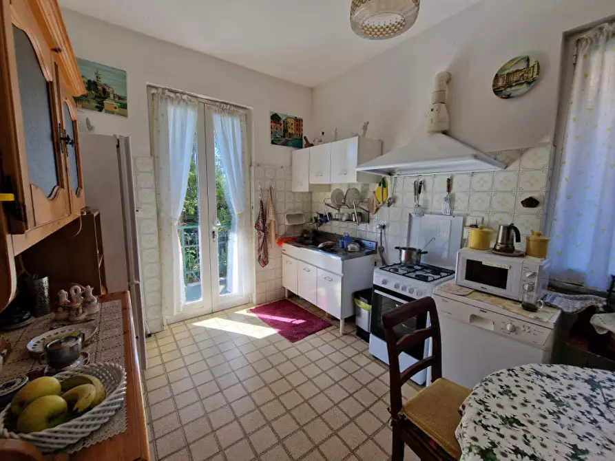 Immagine 14 di Appartamento in vendita  in Via Bosena a Rapallo