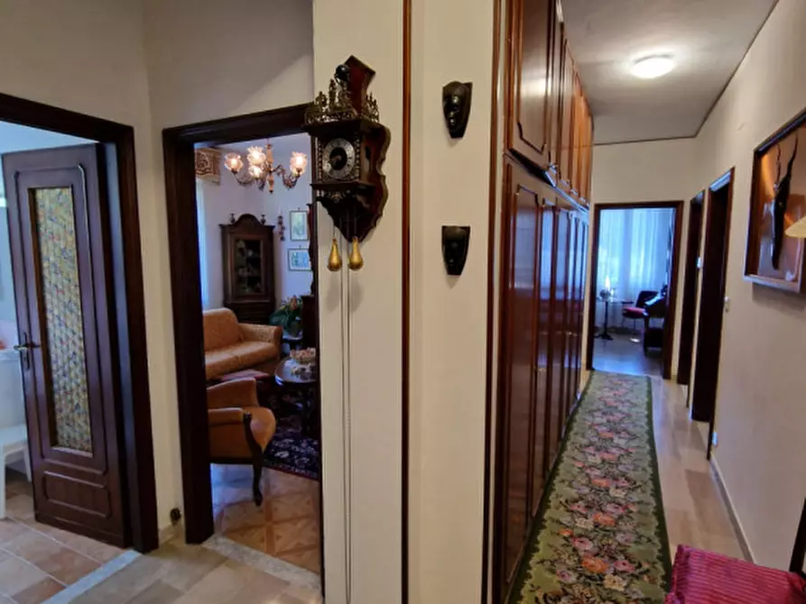 Immagine 17 di Appartamento in vendita  in Via Bosena a Rapallo