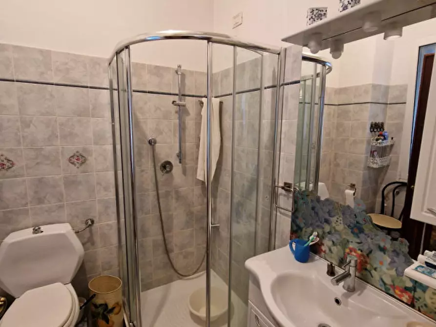 Immagine 26 di Appartamento in vendita  in Via Bosena a Rapallo