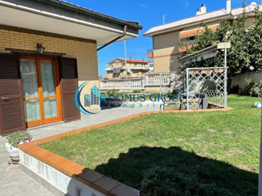 Immagine 20 di Casa quadrifamiliare in vendita  in Via Rezzato a Roma