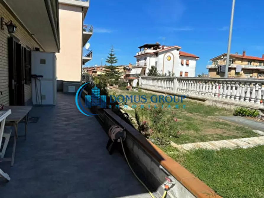 Immagine 21 di Casa quadrifamiliare in vendita  in Via Rezzato a Roma