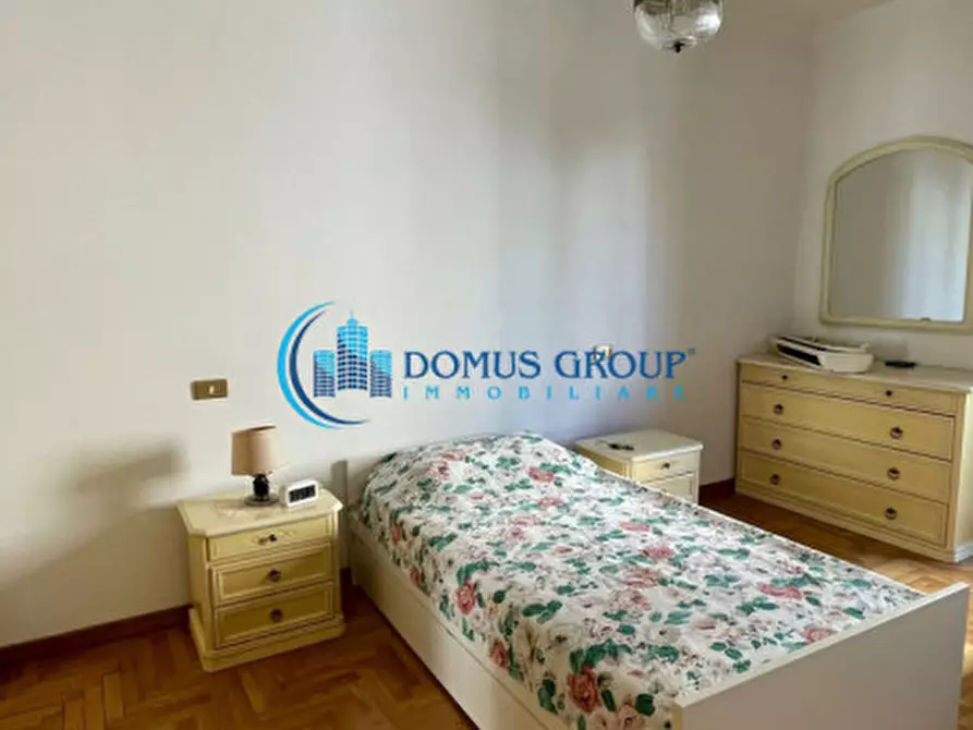 Immagine 33 di Casa quadrifamiliare in vendita  in Via Rezzato a Roma