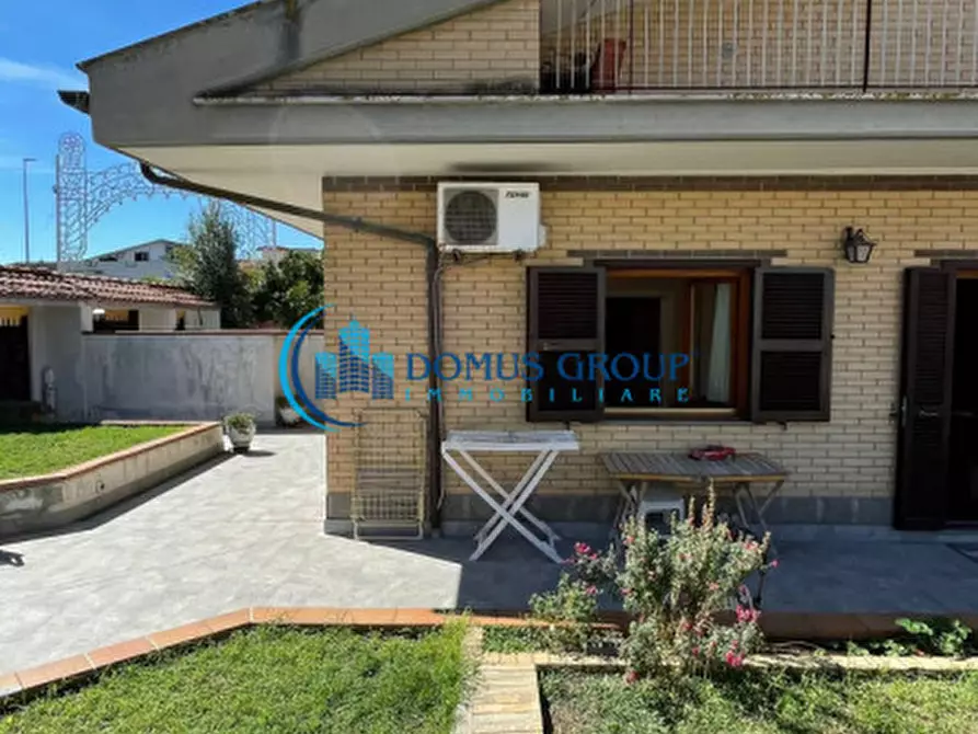 Immagine 65 di Casa quadrifamiliare in vendita  in Via Rezzato a Roma