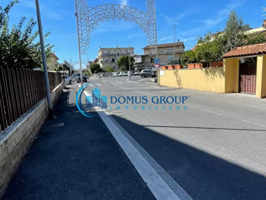 Immagine 73 di Casa quadrifamiliare in vendita  in Via Rezzato a Roma