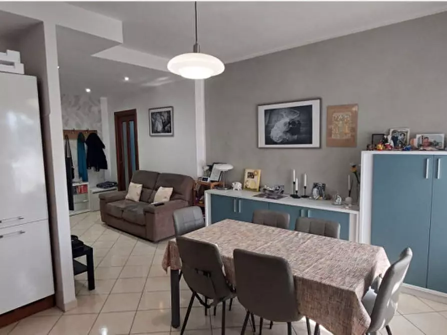 Immagine 5 di Appartamento in vendita  a Chivasso