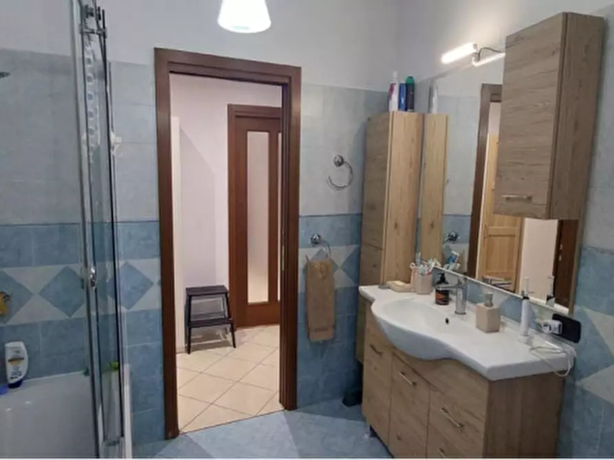 Immagine 16 di Appartamento in vendita  a Chivasso