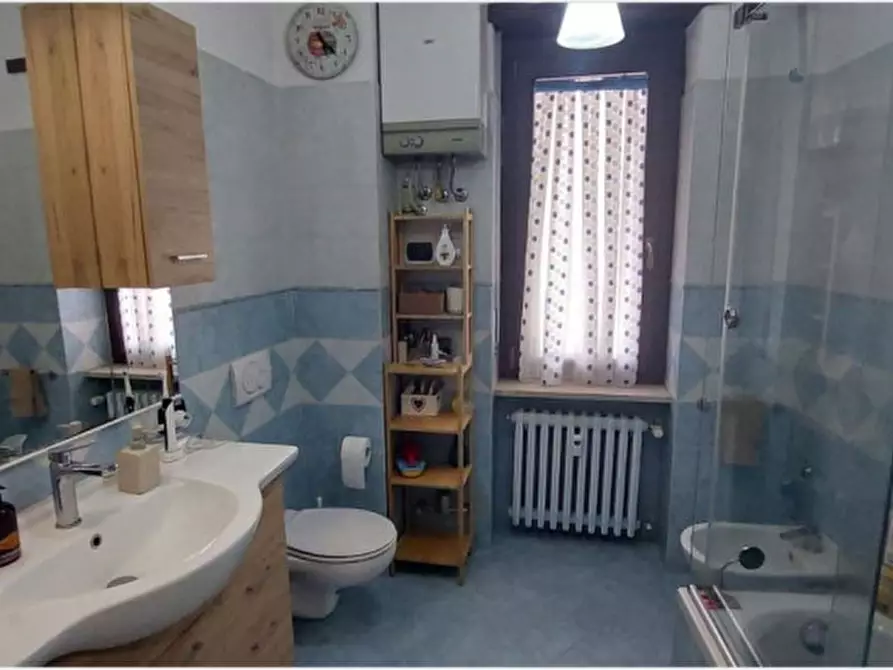 Immagine 17 di Appartamento in vendita  a Chivasso