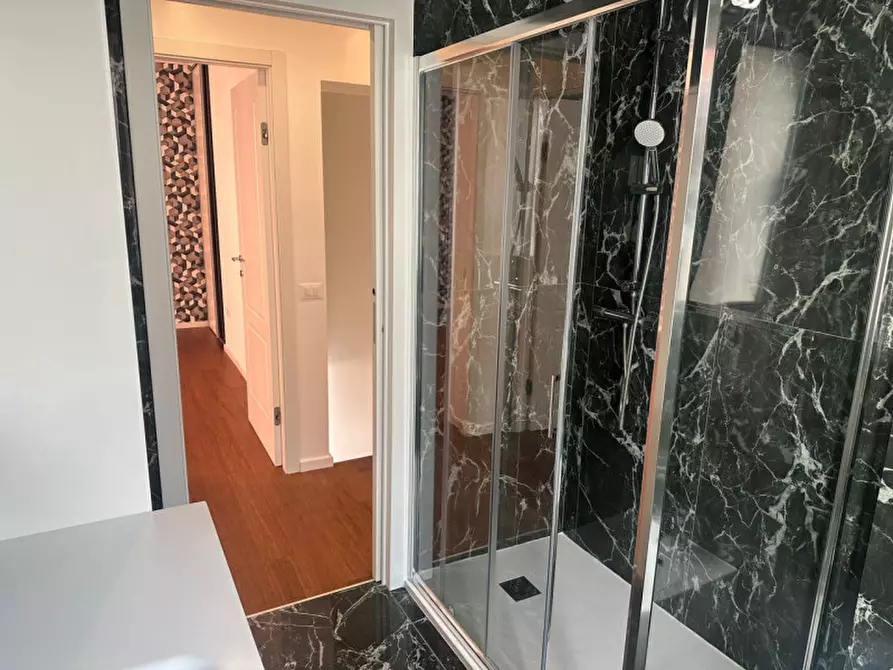 Immagine 3 di Casa indipendente in vendita  in via terraglio a Venezia