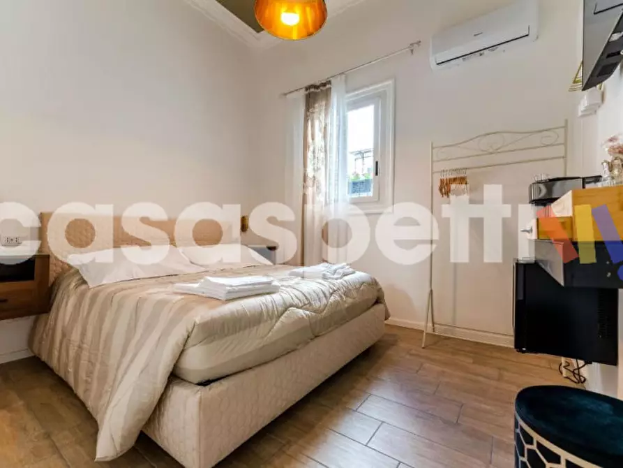 Immagine 14 di Bed & Breakfast in vendita  in Via Gregorio Ugdulena a Palermo